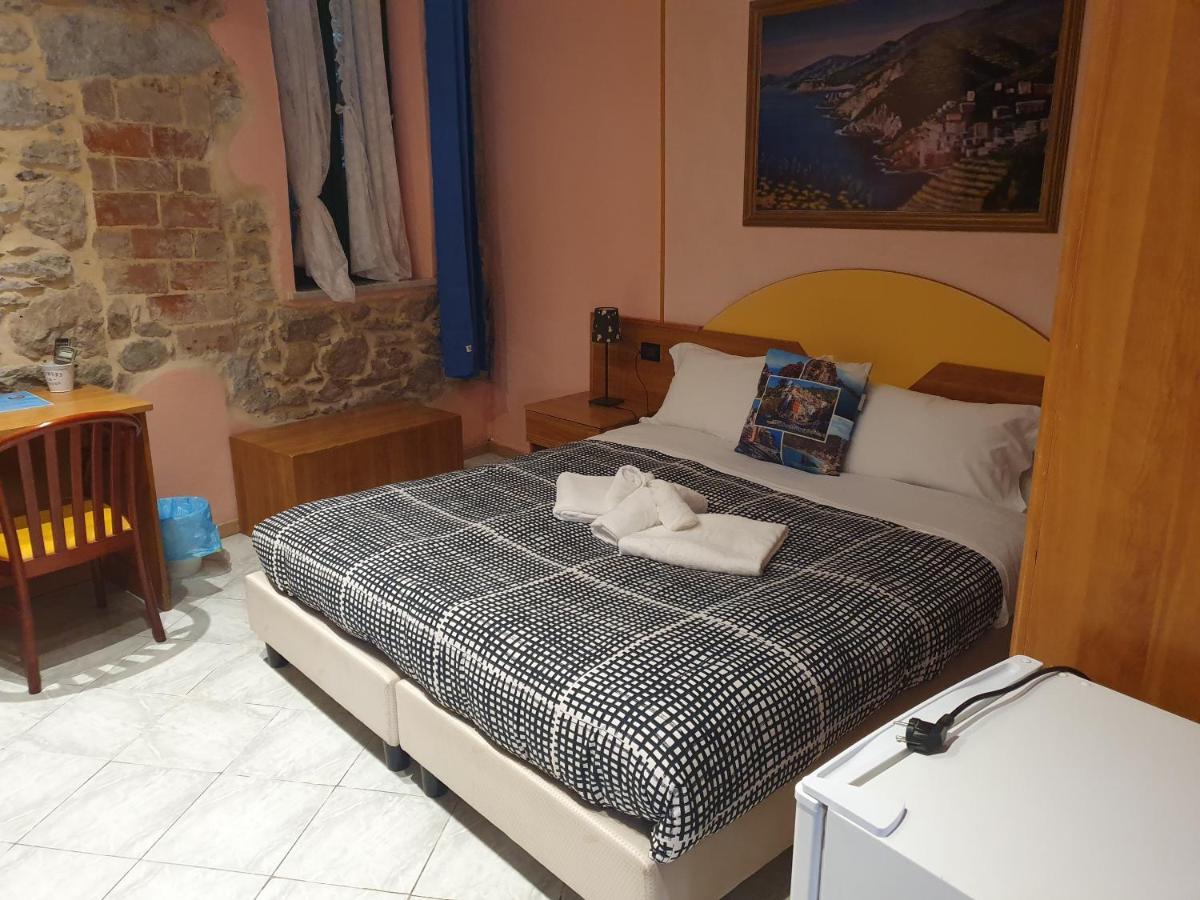 Locanda Dalla Compagnia Riomaggiore Eksteriør bilde